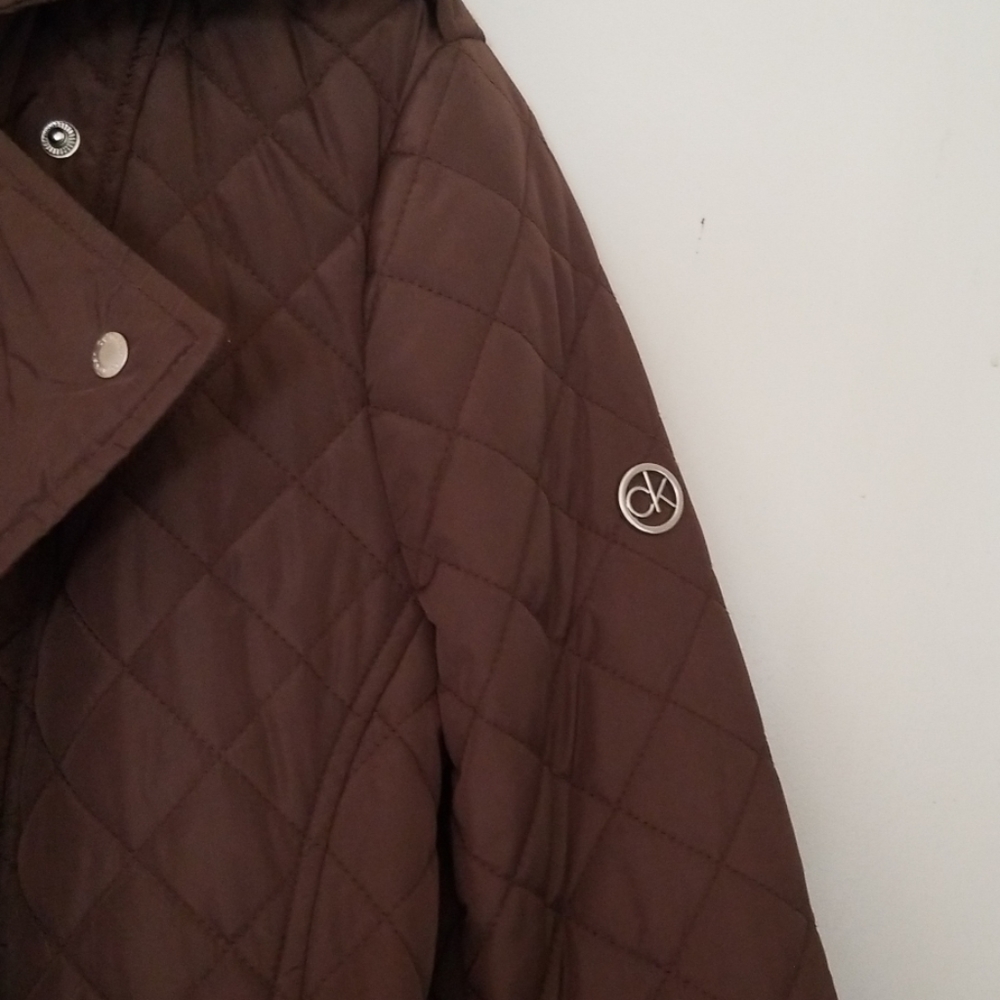 Coat - Picture 3 of 4